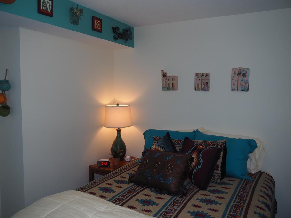 New! The Blessing - A Cute And Cozy Apartment! Benzonia Экстерьер фото