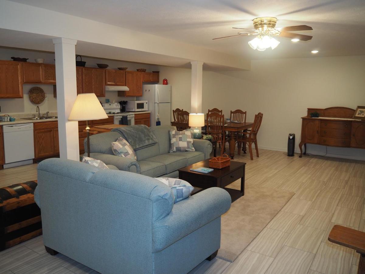 New! The Blessing - A Cute And Cozy Apartment! Benzonia Экстерьер фото