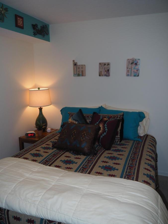 New! The Blessing - A Cute And Cozy Apartment! Benzonia Экстерьер фото